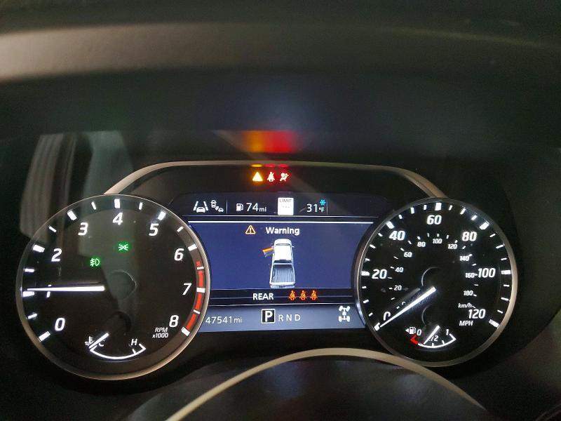 2021 Nissan Titan sv