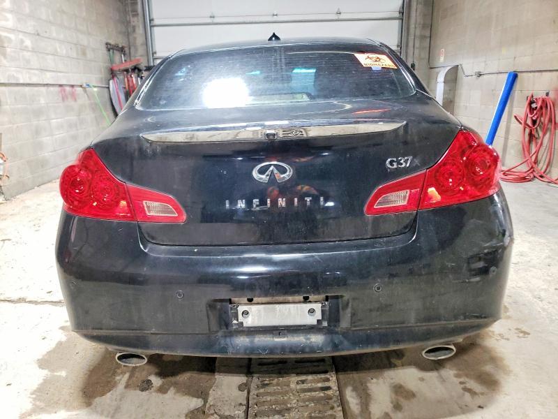 2013 Infinity G37