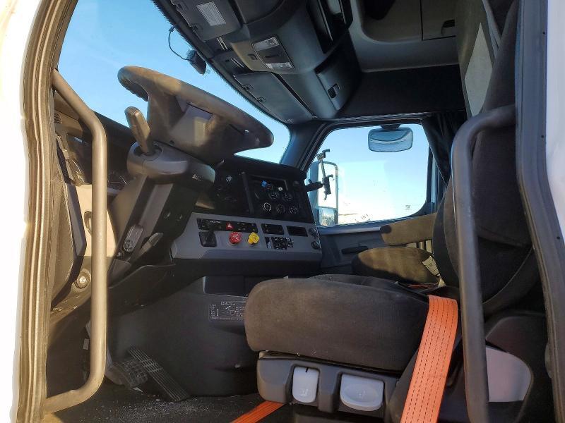 2022 Freigliner 2022 Freightliner Cascadia 126