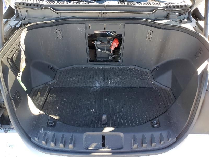 2023 Ford F150 Lightning pro