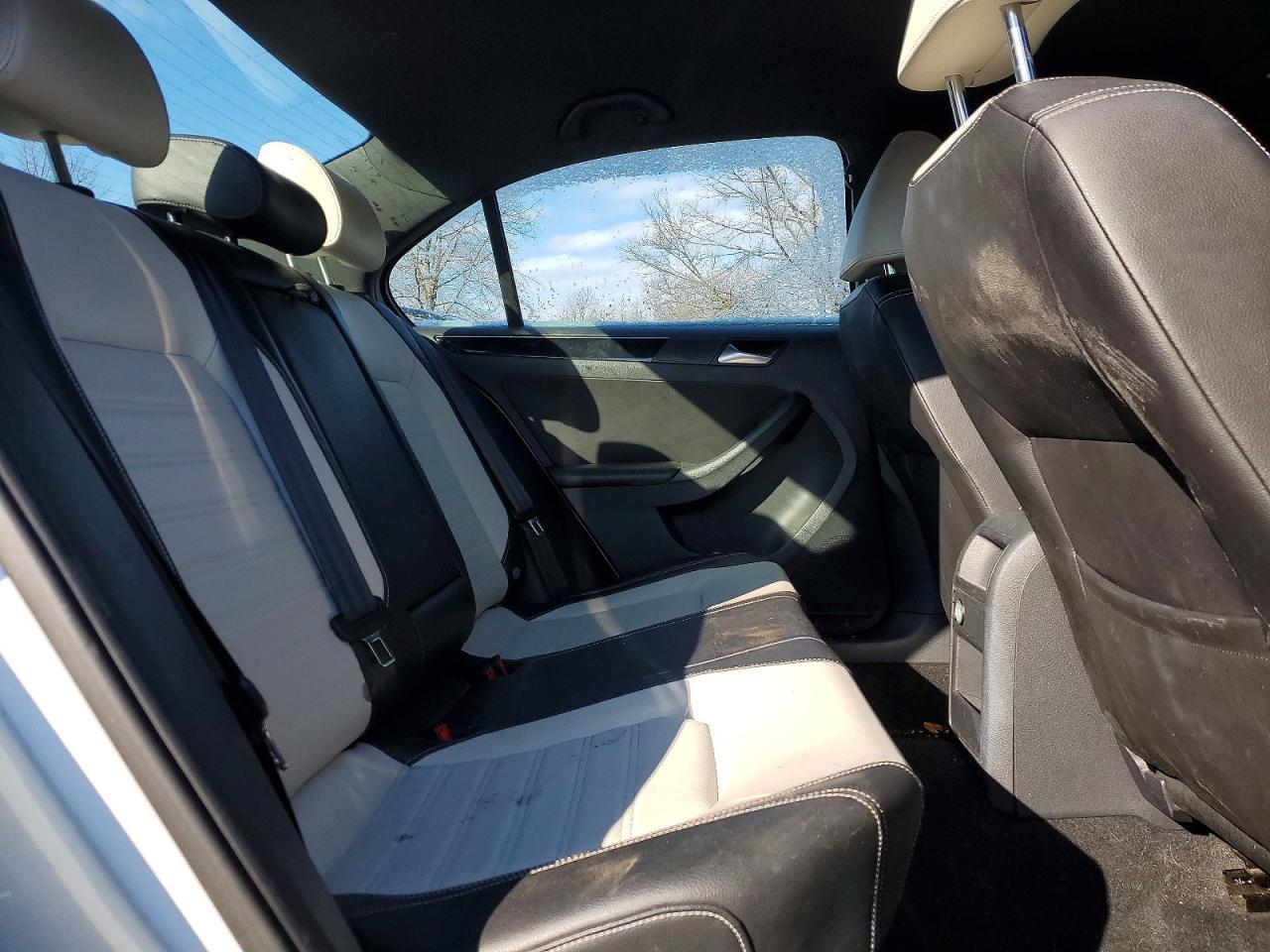 2015 Volkswagen Jetta se
