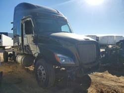 Clean Title Trucks for sale at auction: 2020 Freightliner Cascadia 1-Semi Truck