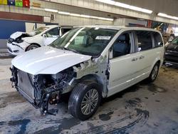 Chrysler Vehiculos salvage en venta: 2014 Chrysler Town & Country Touring l