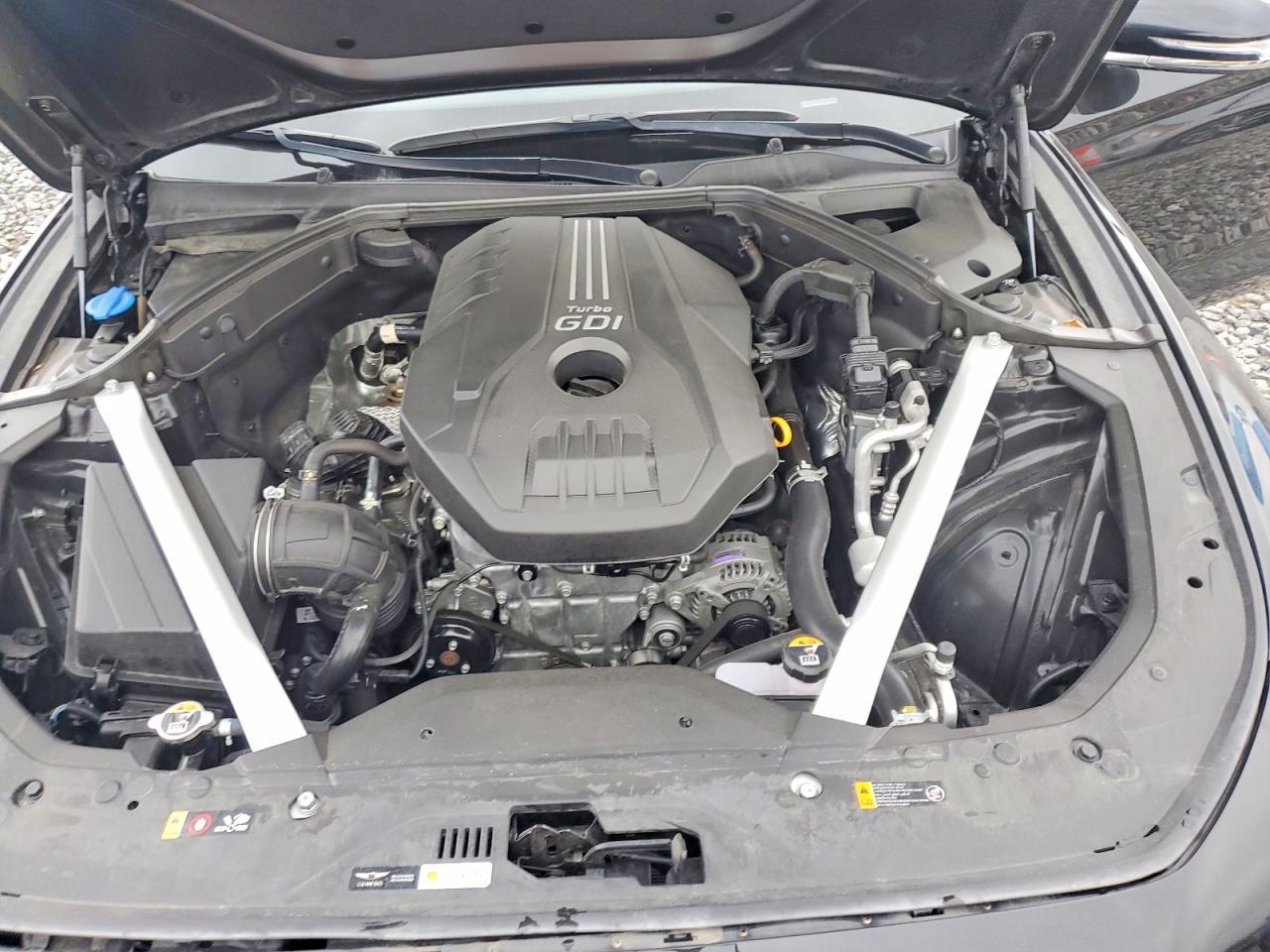 2022 Genesis G70 Base