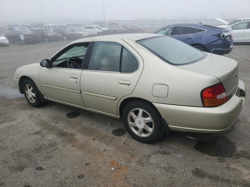 1999 Nissan Altima xe
