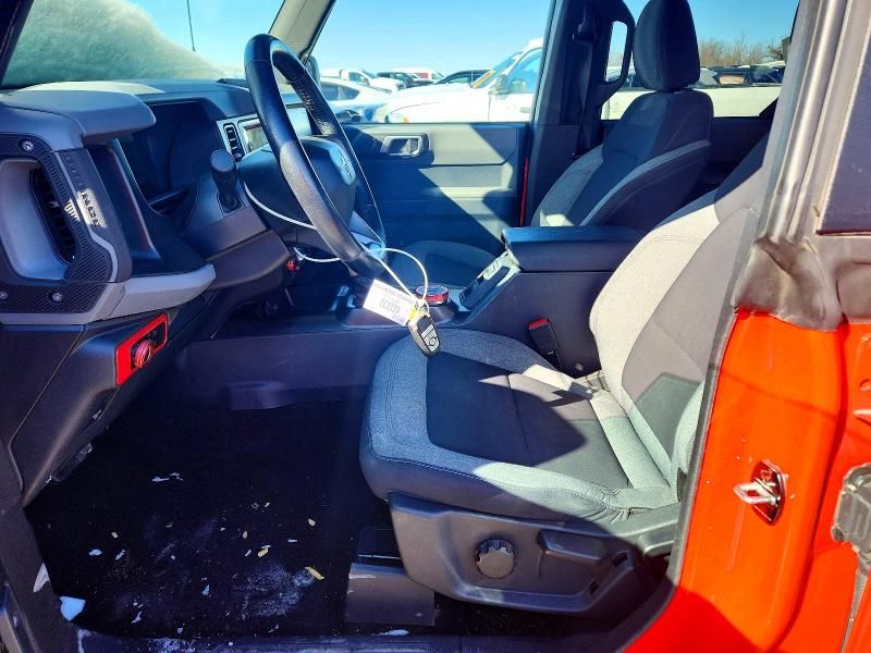 2023 Ford Bronco Base