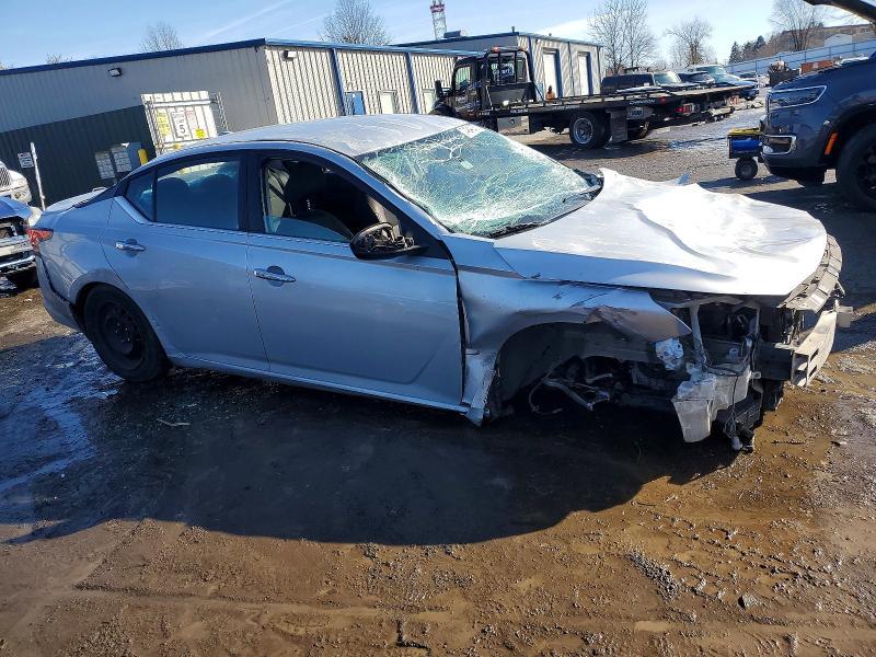 2019 Nissan Altima s