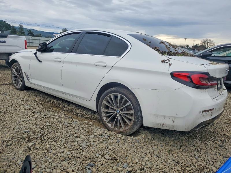 2022 BMW 530 i