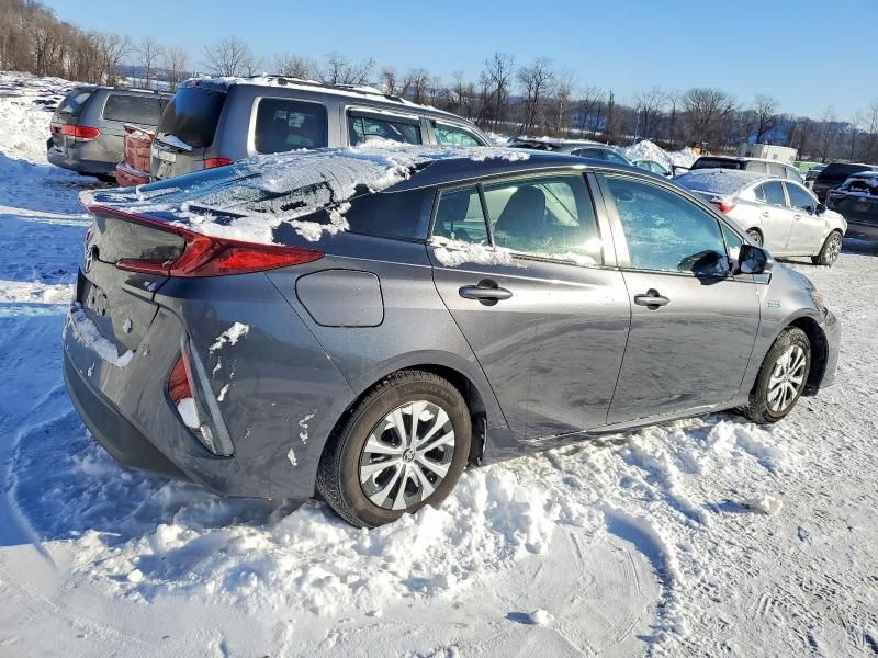 2021 Toyota Prius Prime le