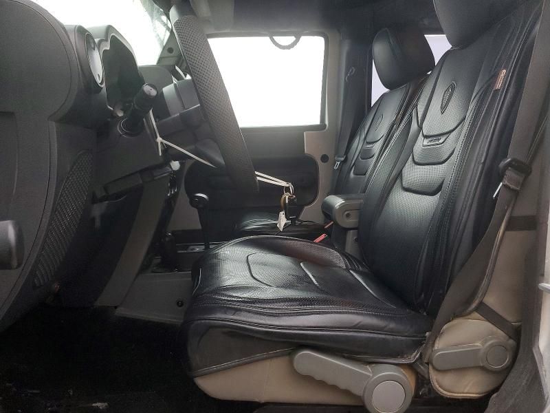 2010 Jeep Wrangler Unlimited Sport