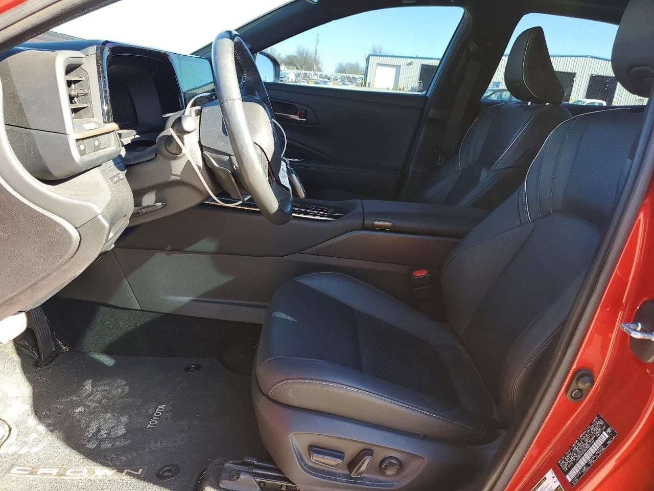 2024 Toyota Crown Platinum