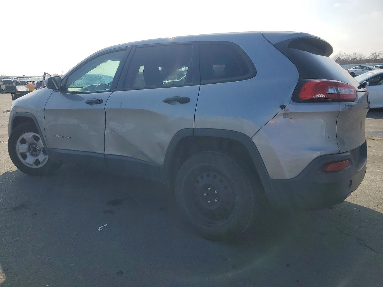 2017 Jeep Cherokee Sport