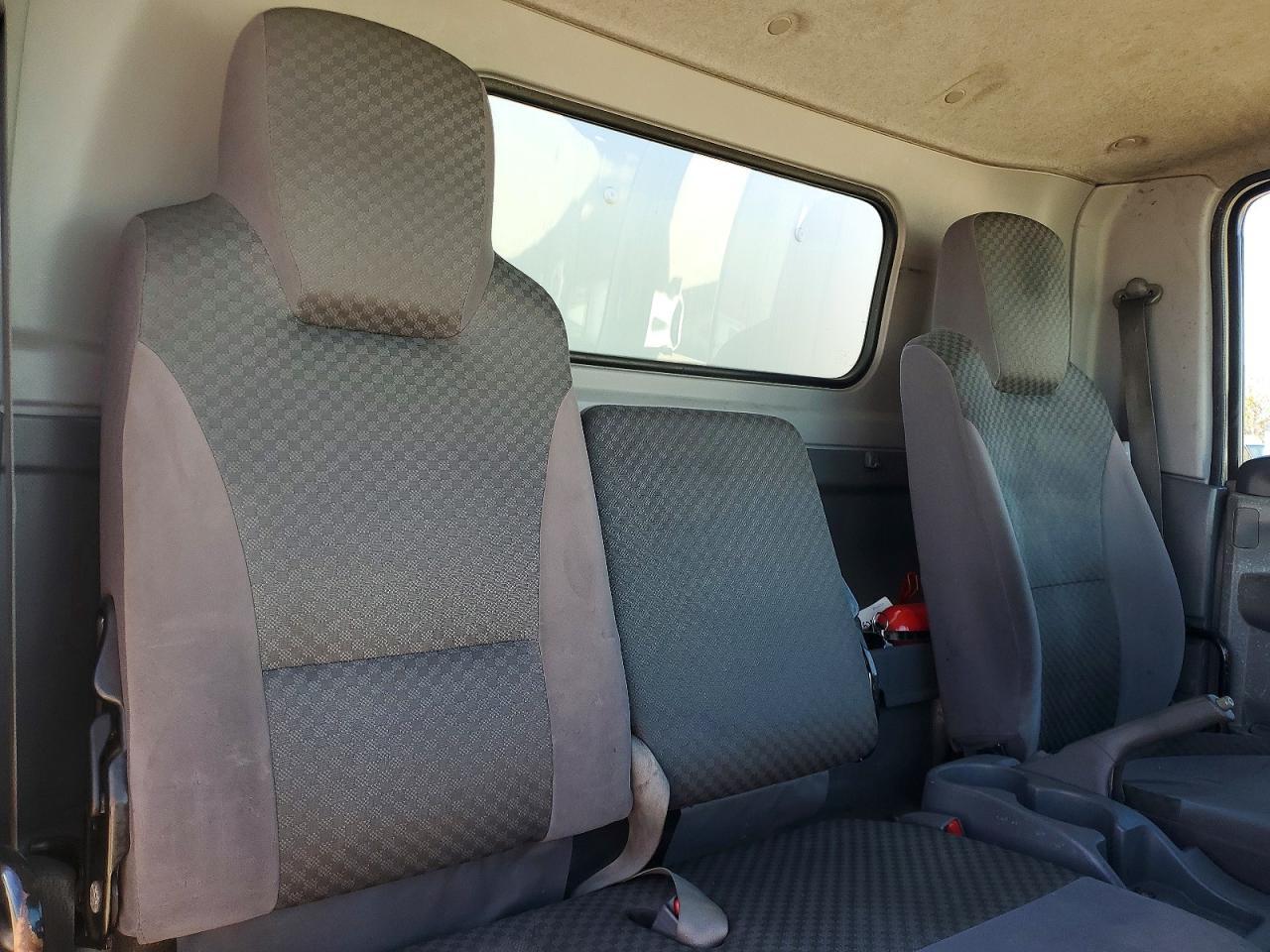 2015 Isuzu NQR