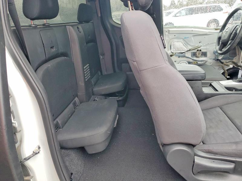 2024 Nissan Frontier s