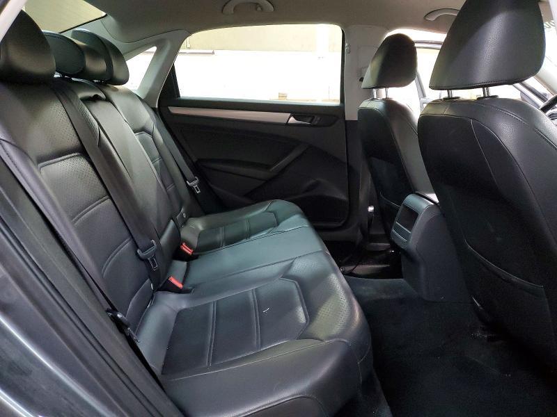 2014 Volkswagen Passat s