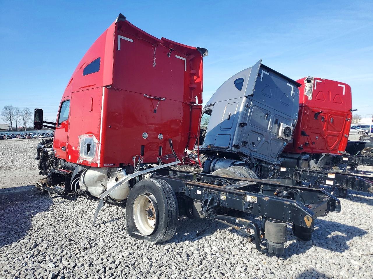 2020 Kenworth T680 Truck Cab AND Chassis