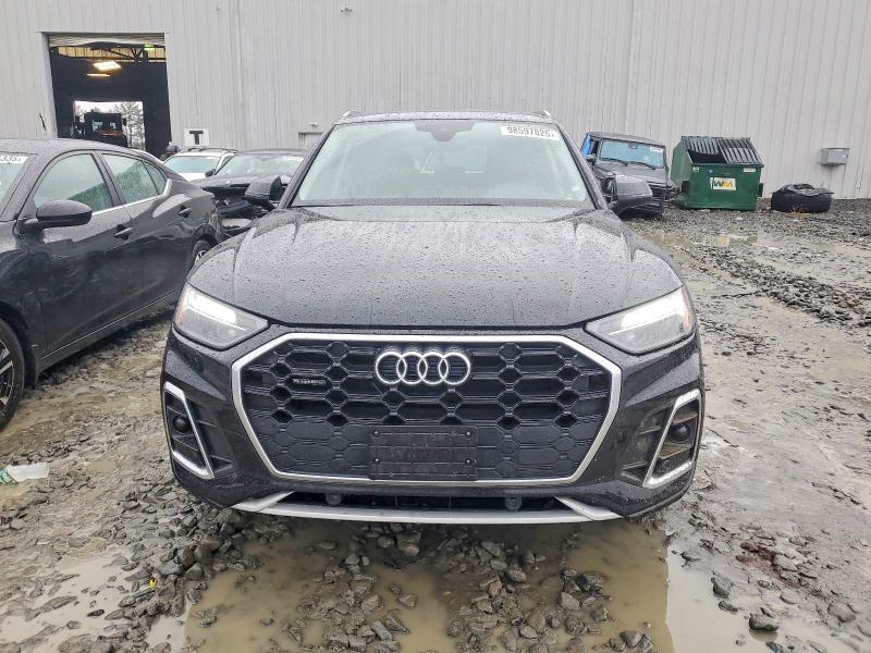 2022 Audi Q5 Premium 45