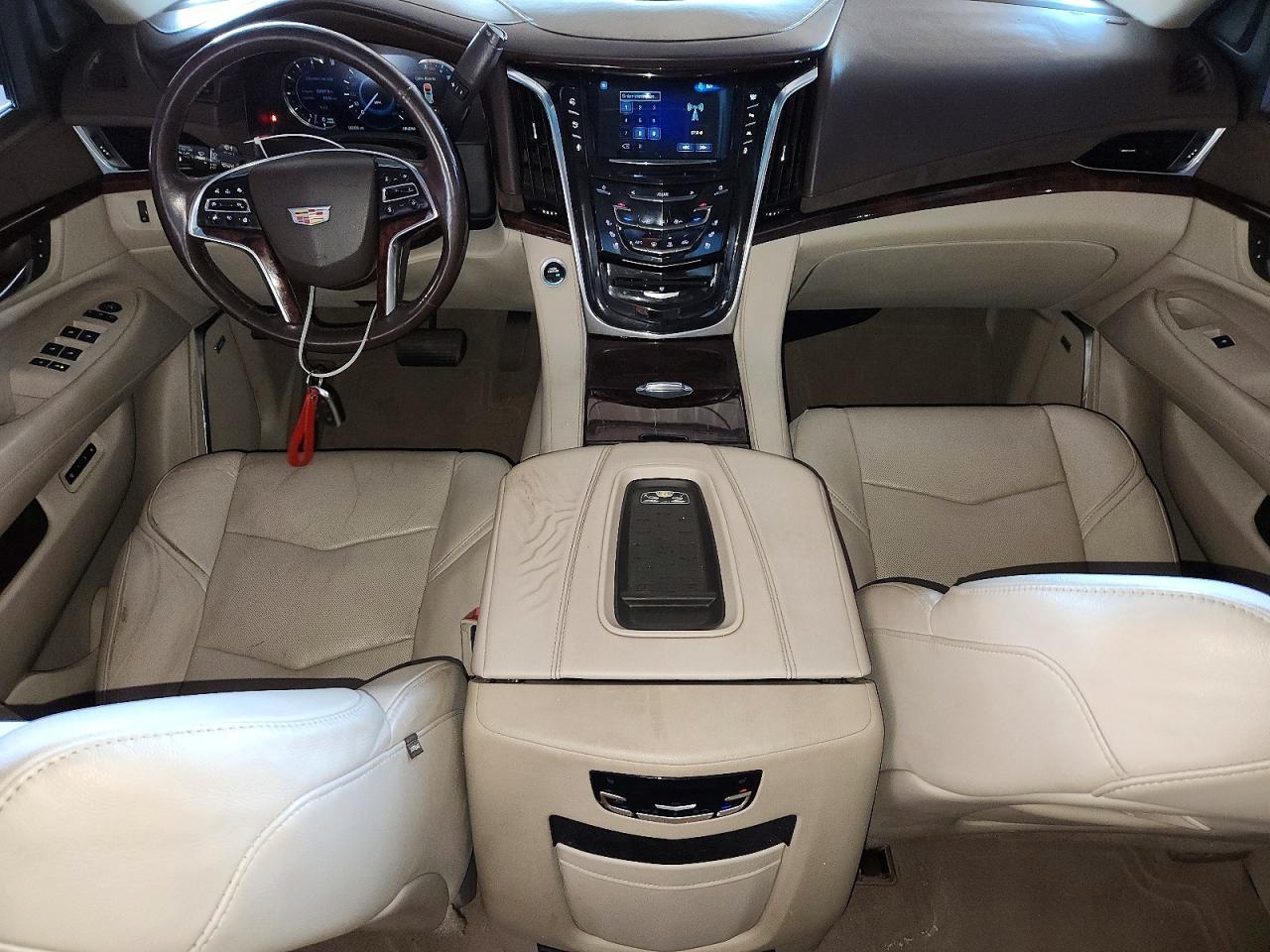 2016 Cadillac Escalade Luxury