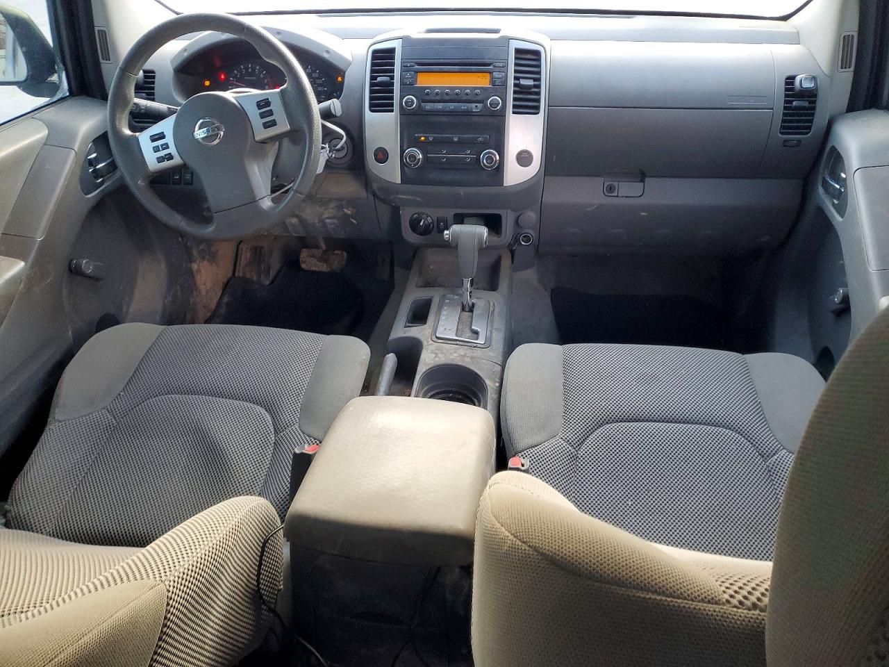 2016 Nissan Frontier s