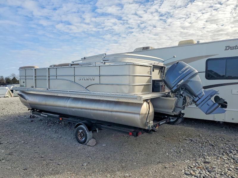 2014 Sylvan Pontoon-pontoon Boat