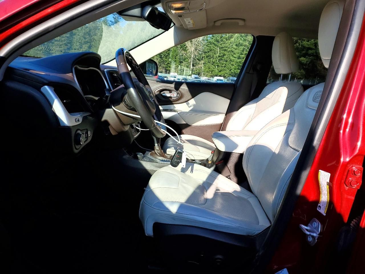 2017 Jeep Cherokee Overland