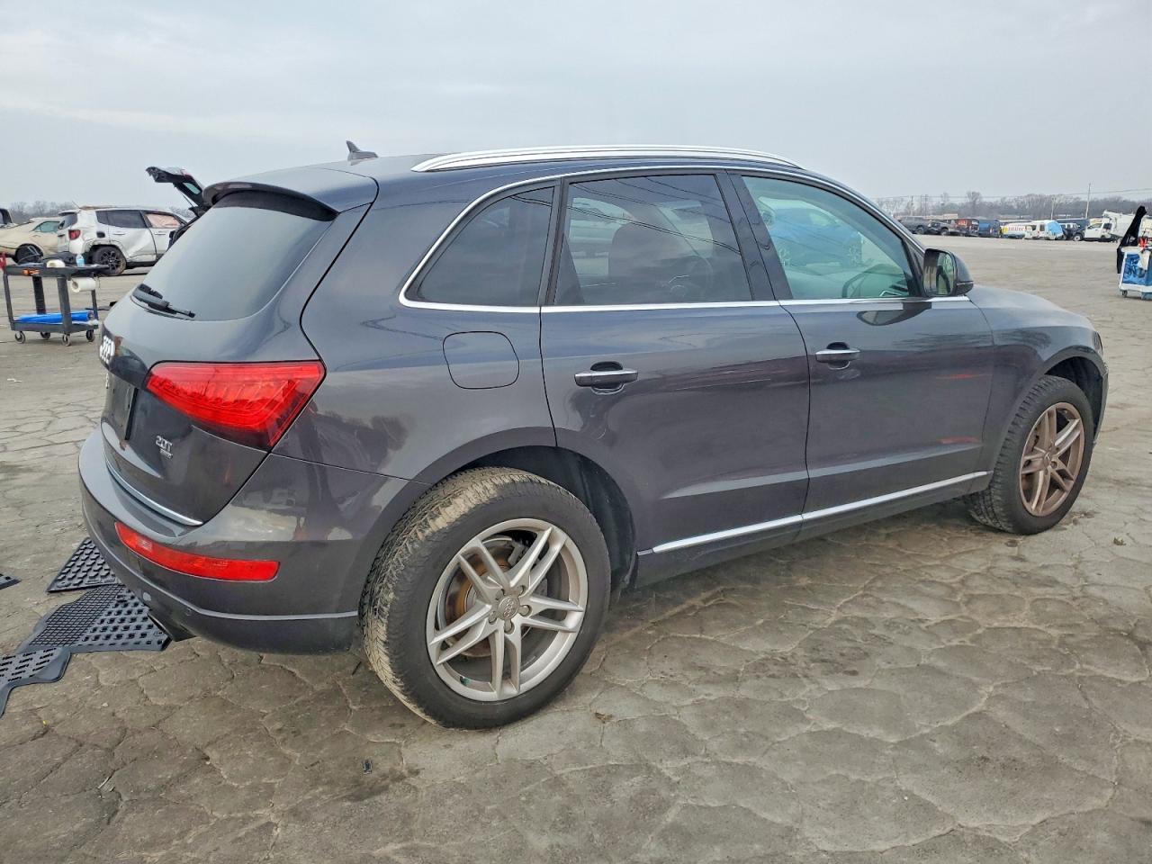 2015 Audi Q5 Premium Plus