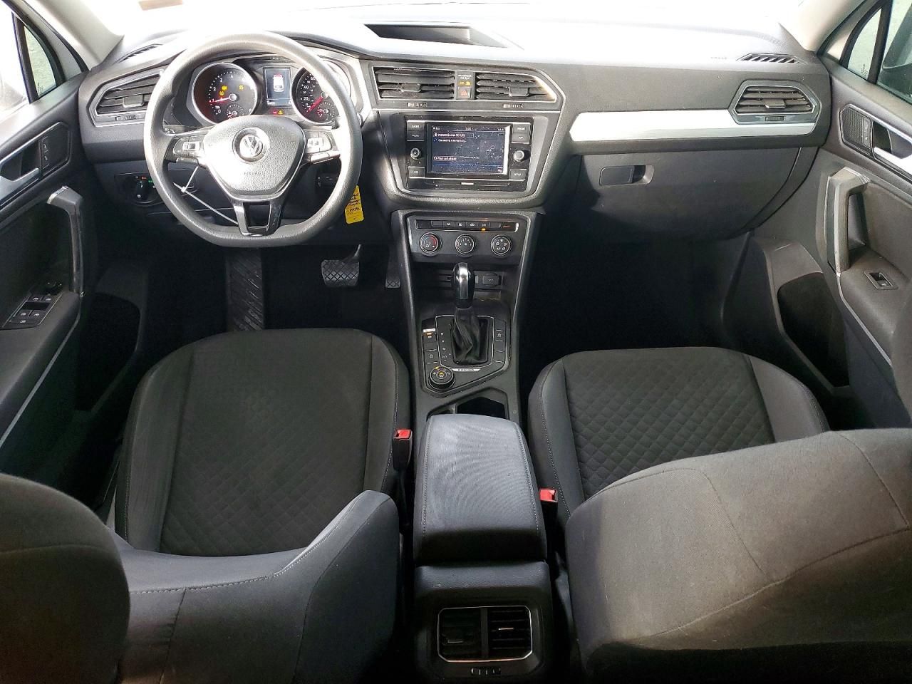 2018 Volkswagen Tiguan s