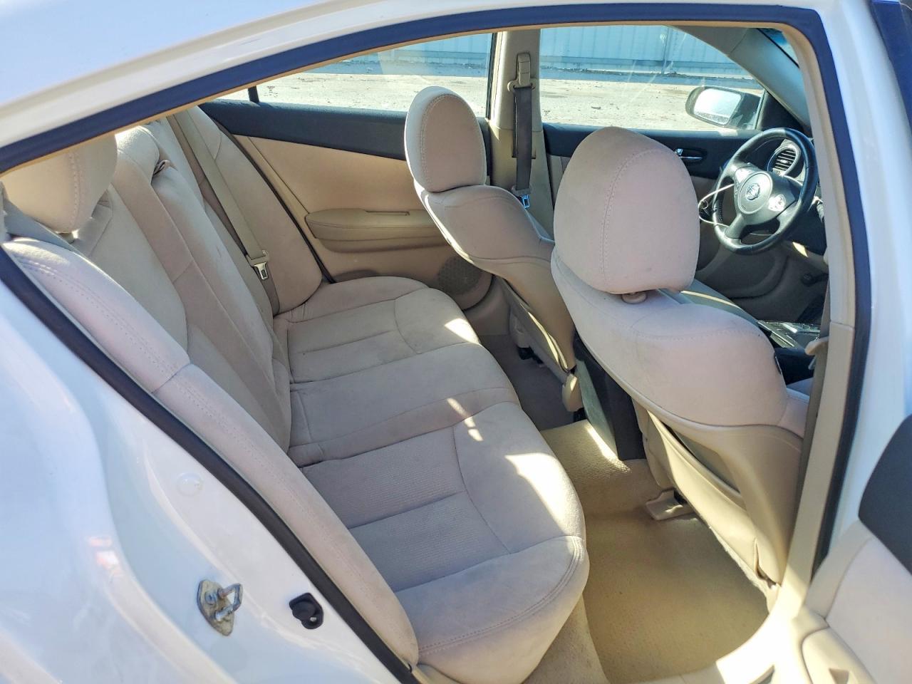 2012 Nissan Maxima s