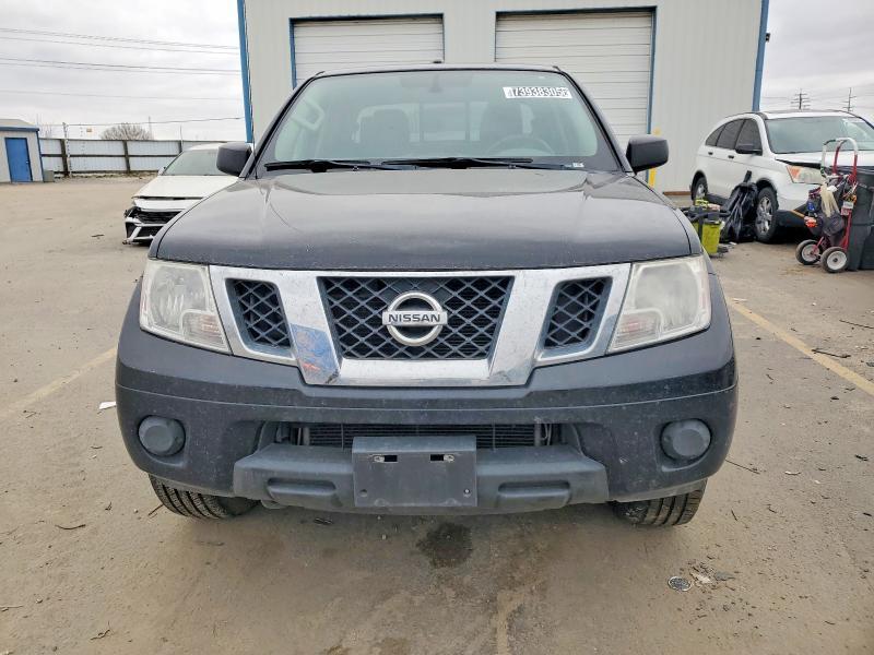2017 Nissan Frontier sv
