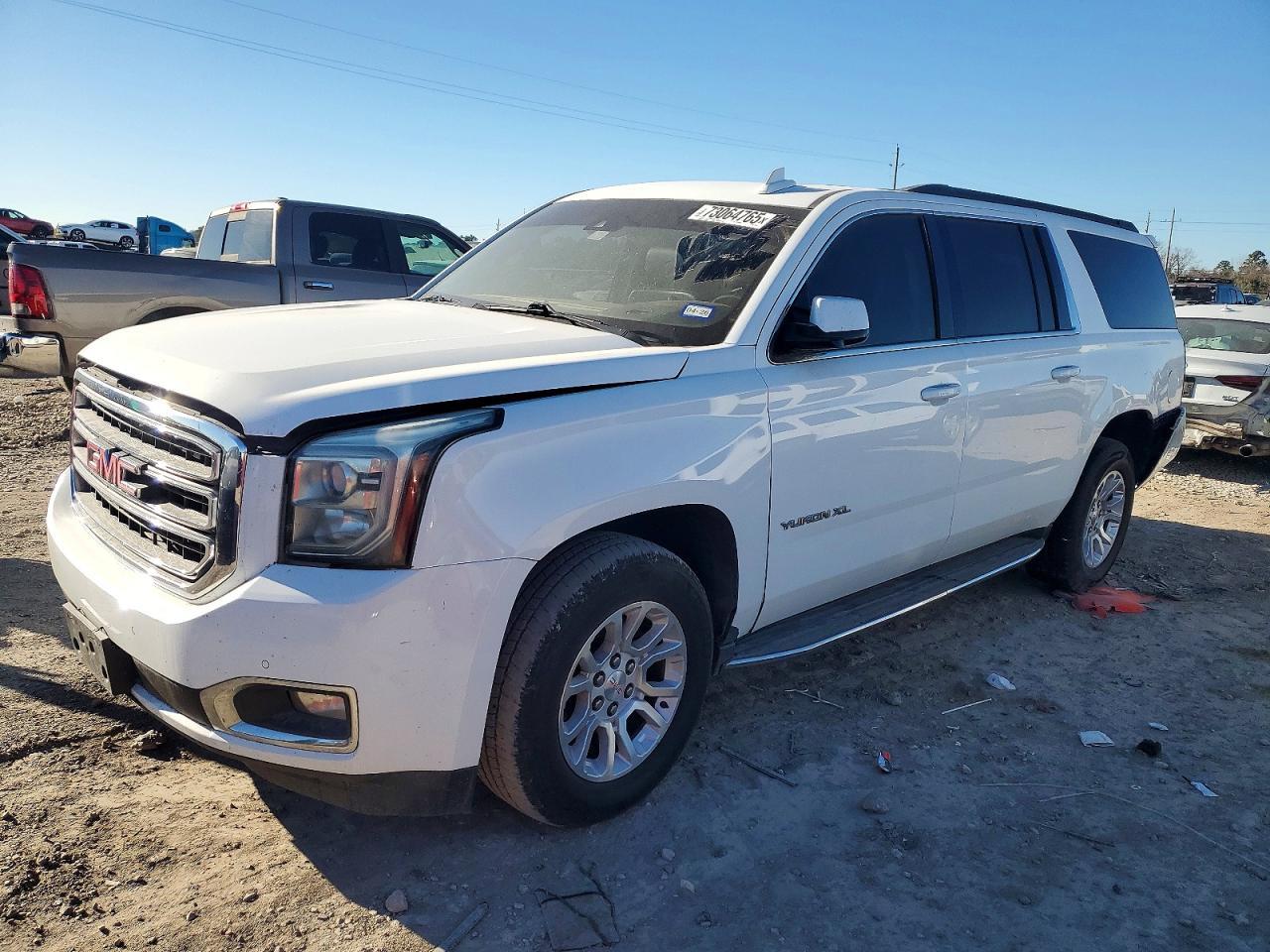 2016 GMC Yukon xl C1500 slt