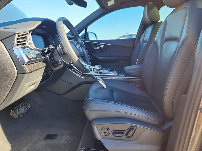 2022 Audi Q7 Premium