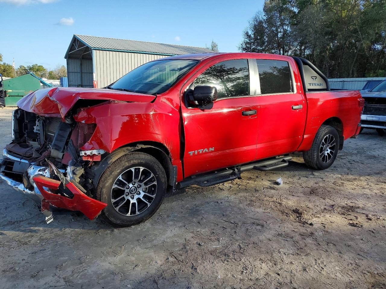 2022 Nissan Titan sv