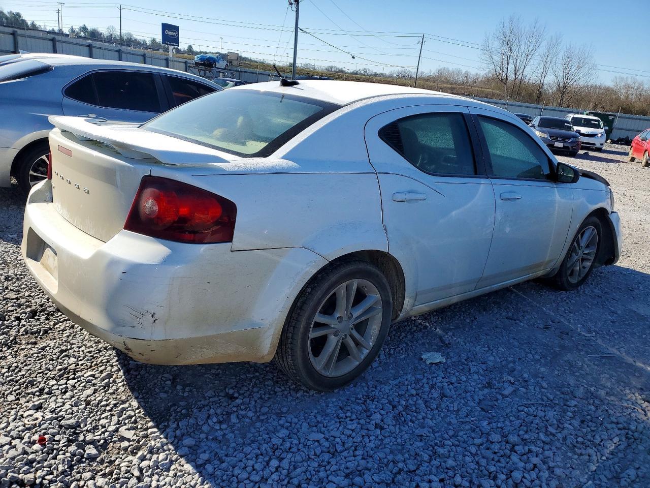 2014 Dodge Avenger se