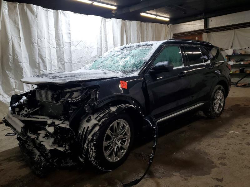 2025 Ford Explorer Active