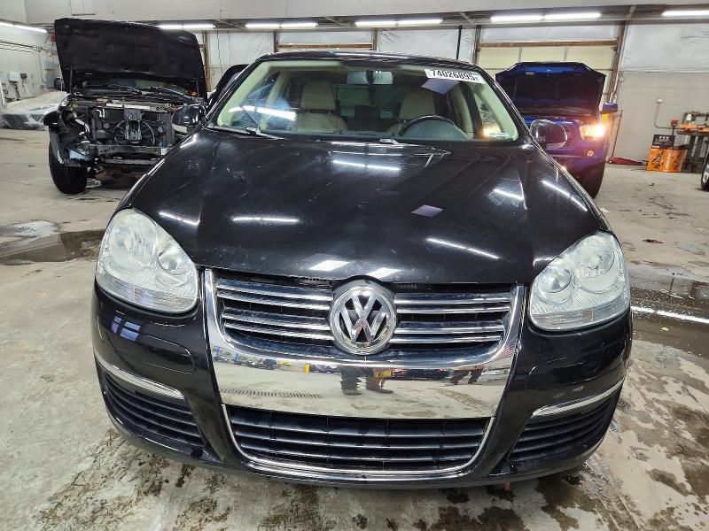 2010 Volkswagen Jetta Limited