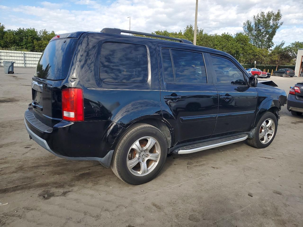2013 Honda Pilot ex