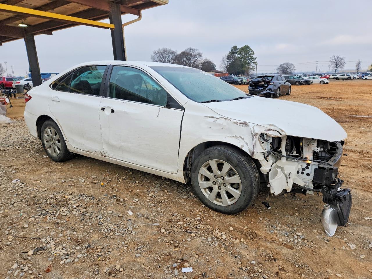 2016 Toyota Camry le