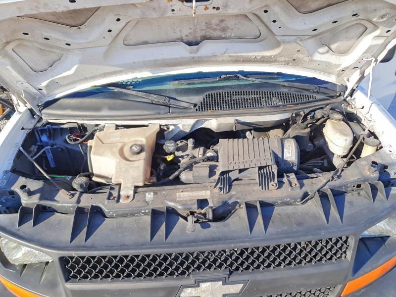 2003 Chevrolet Express 3500 Utility / Service van