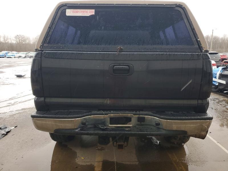 2004 GMC Sierra K2500 Heavy Duty