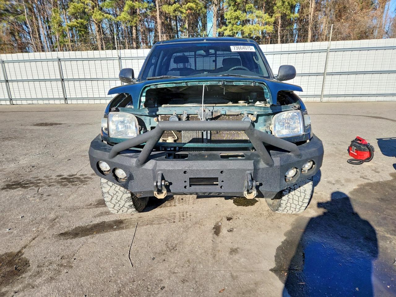 2002 Toyota Tundra Access cab