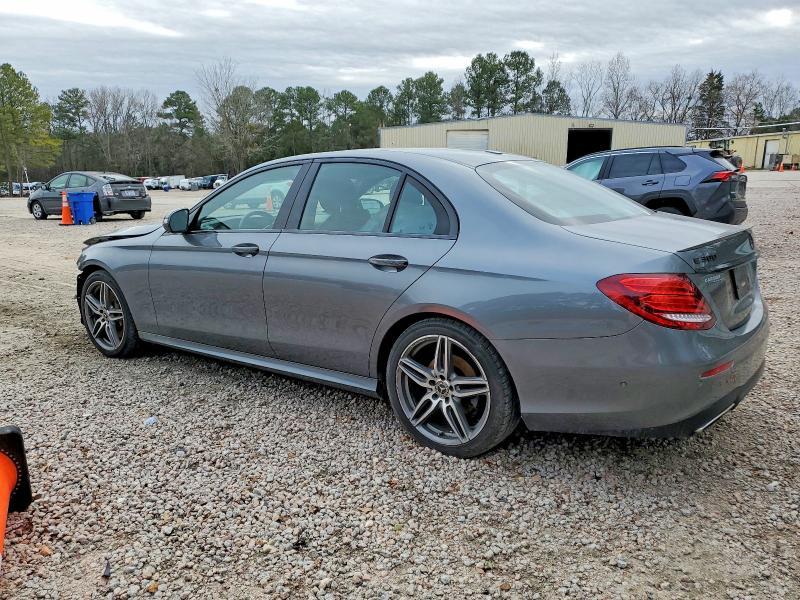 2019 Mercedes-Benz E 300