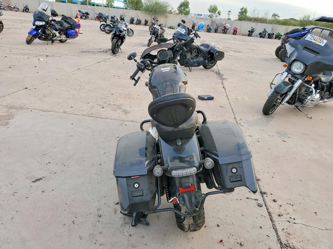 2023 Honda CMX1100 T