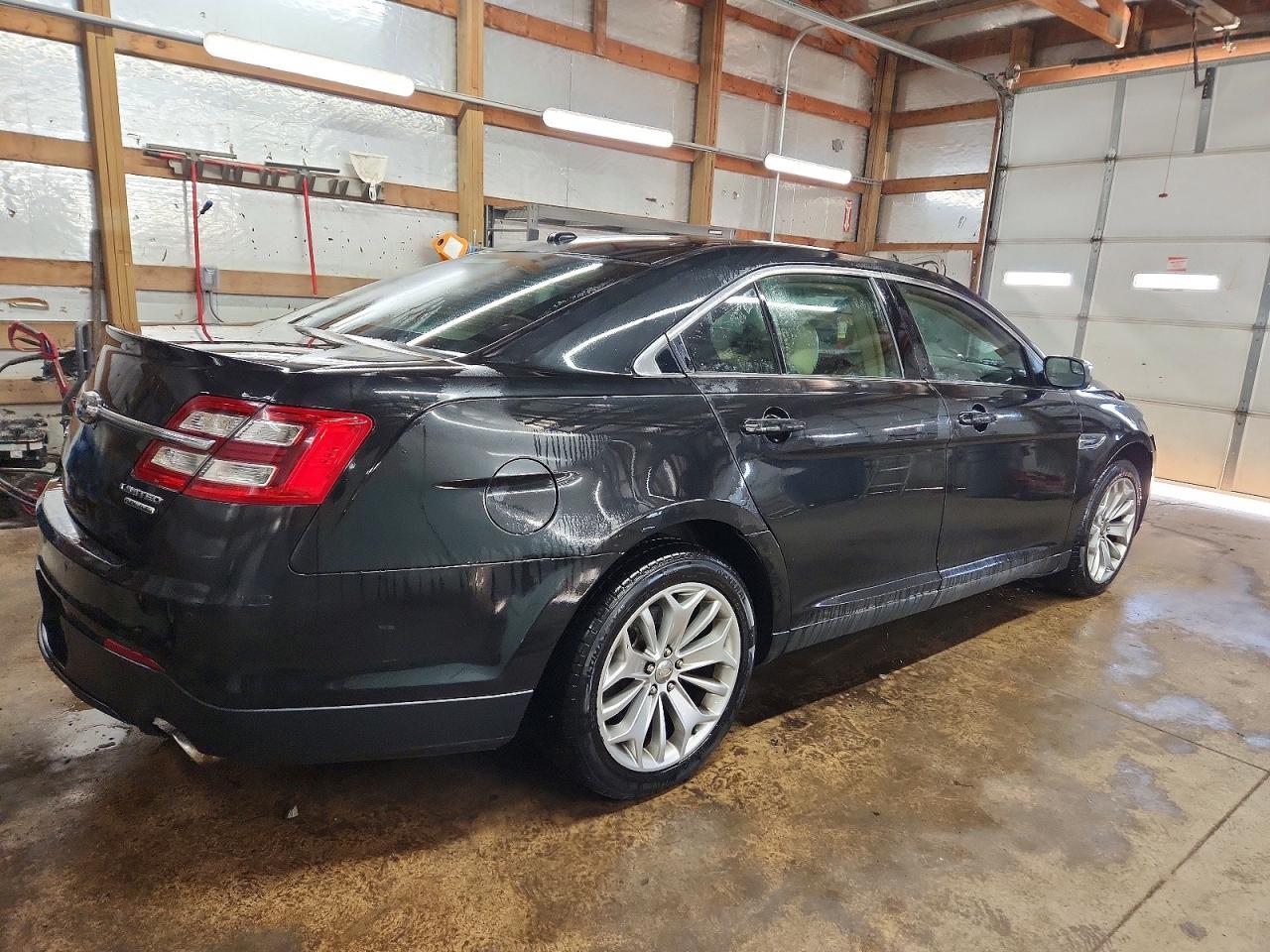 2014 Ford Taurus Limited