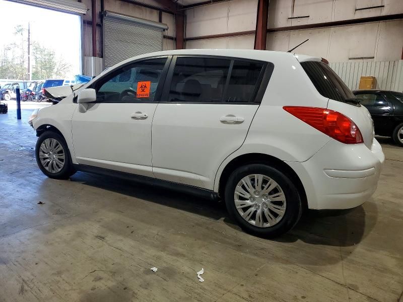 2012 Nissan Versa s