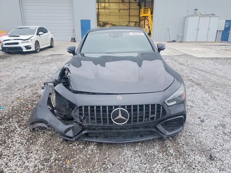 2019 Mercedes-Benz Amg gt 63