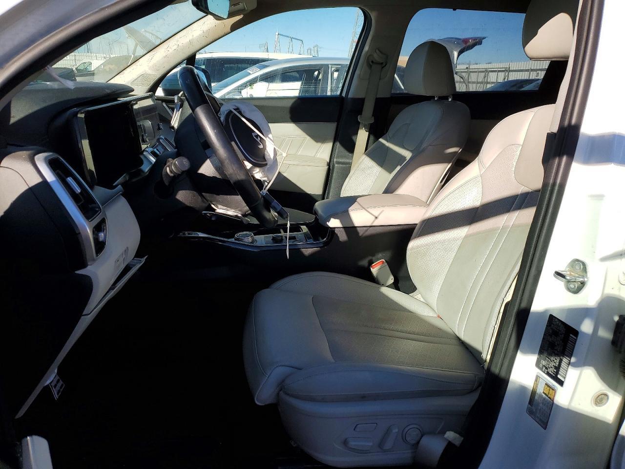 2023 KIA Sorento sxp