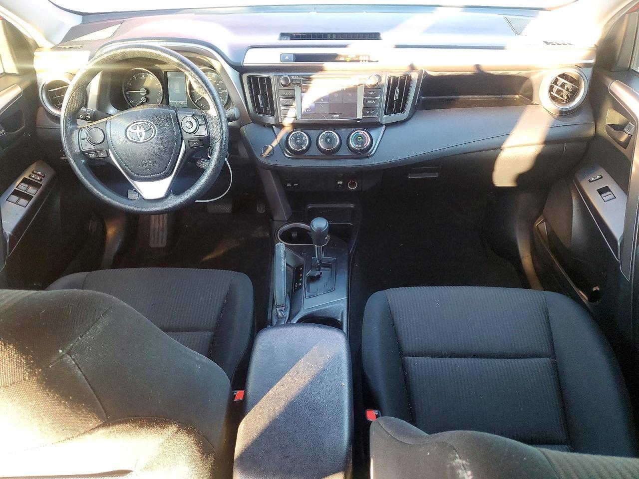 2017 Toyota Rav4 le