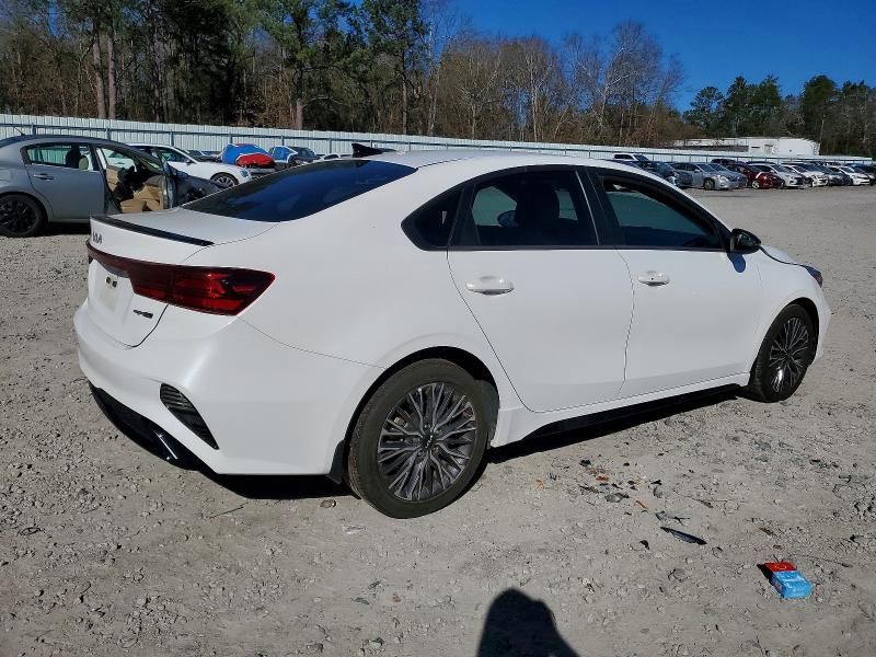 2024 KIA Forte gt Line