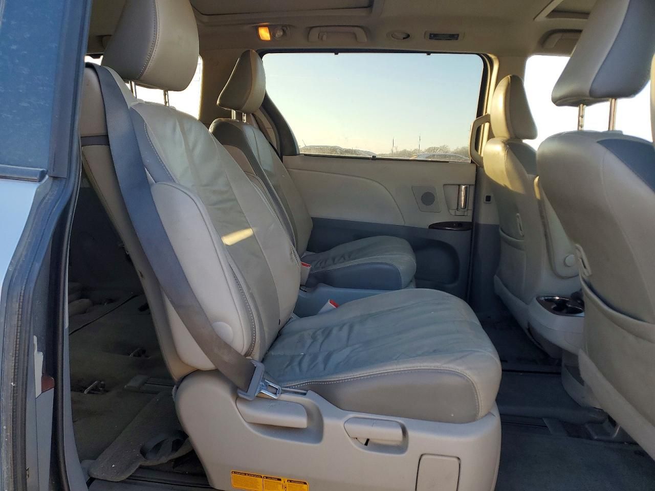 2013 Toyota Sienna xle