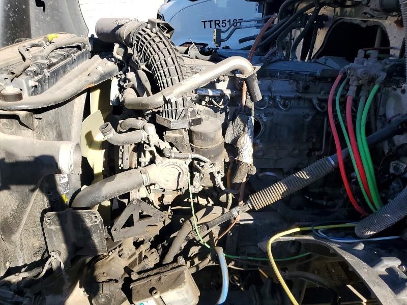 2020 Freightliner Cascadia 1-Semi Truck